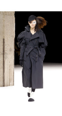 Yohji Yamamoto Fall 2018 Ready-to-Wear , Ёдзи Ямамото осень зима 2018 , Fashion show , неделя моды в Париже , PFW , Mainstyles